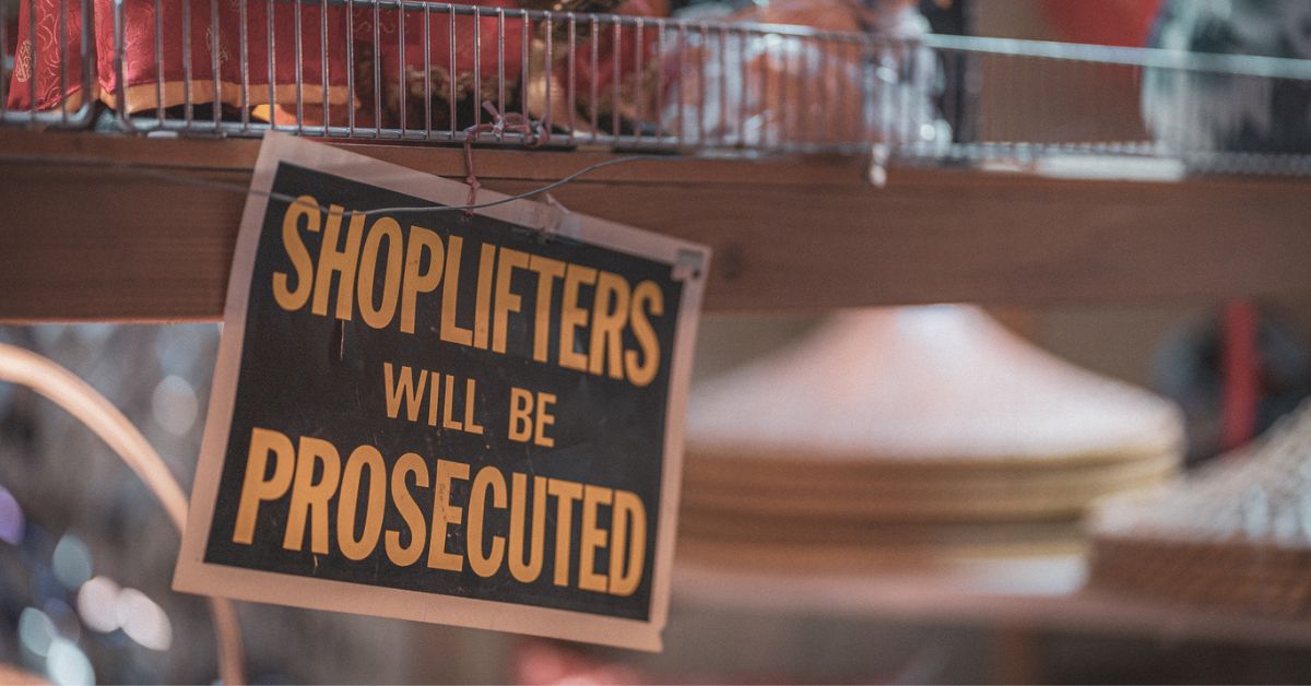 Signs of a Shoplifter